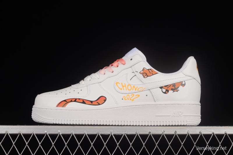 NIKE Air Force 1'07 Lx Tiger Year of the Tiger low-top sneakers DD8959-112