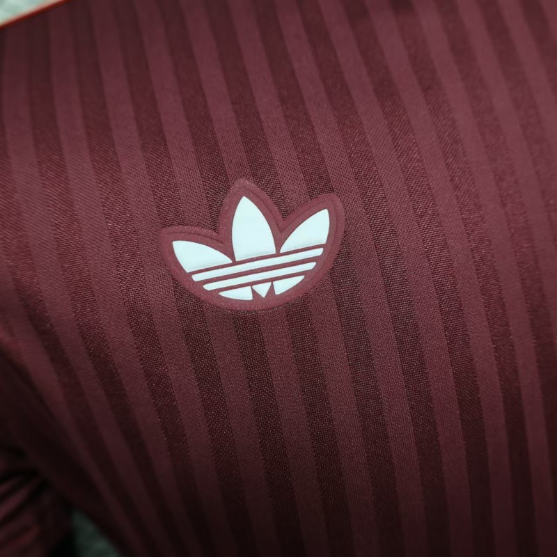 Player Version 25/26 Bayern Munich Icon Wine Jersey