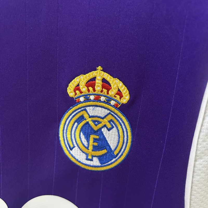06/07 Retro Real Madrid THIRD Jersey