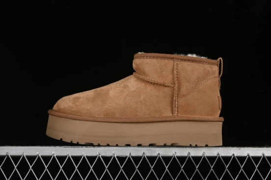 UGG Classic Ultra Mini Platform 3CM Wool Short Boots with TREADLITE Outsole - 1135092