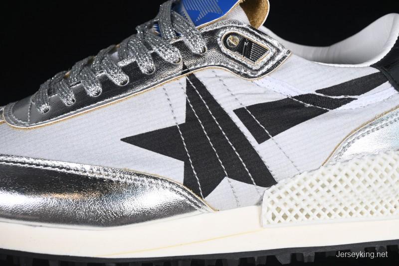 Golden Goose Marathon Silver Comfortable Low-Top Lifestyle Sneakers - X.E5