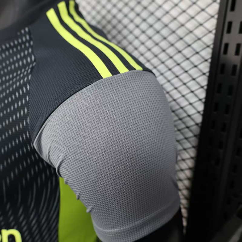 Player Version 25/26 Manchester United Grey with Gradient Wave Pattern Jersey