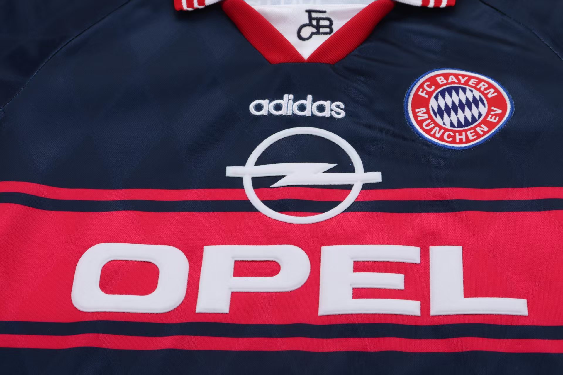 Retro Kids 97/99 Bayern Munich Home Jersey