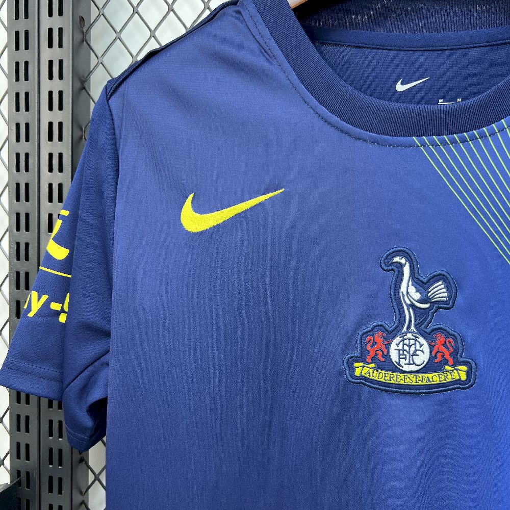 2025/26 Mens Tottenham Hotspur Pre-Match Jersey