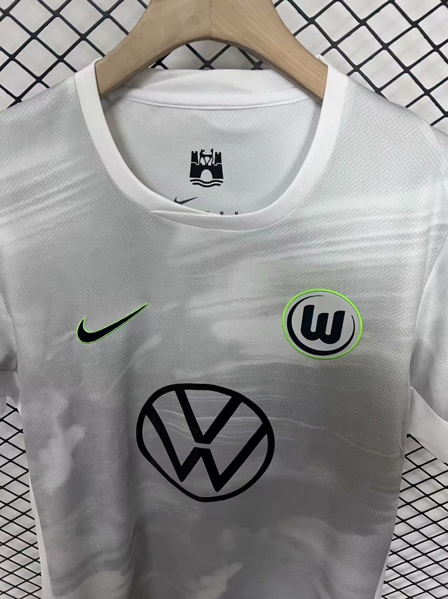 25/26 Wolfsburg Away Jersey