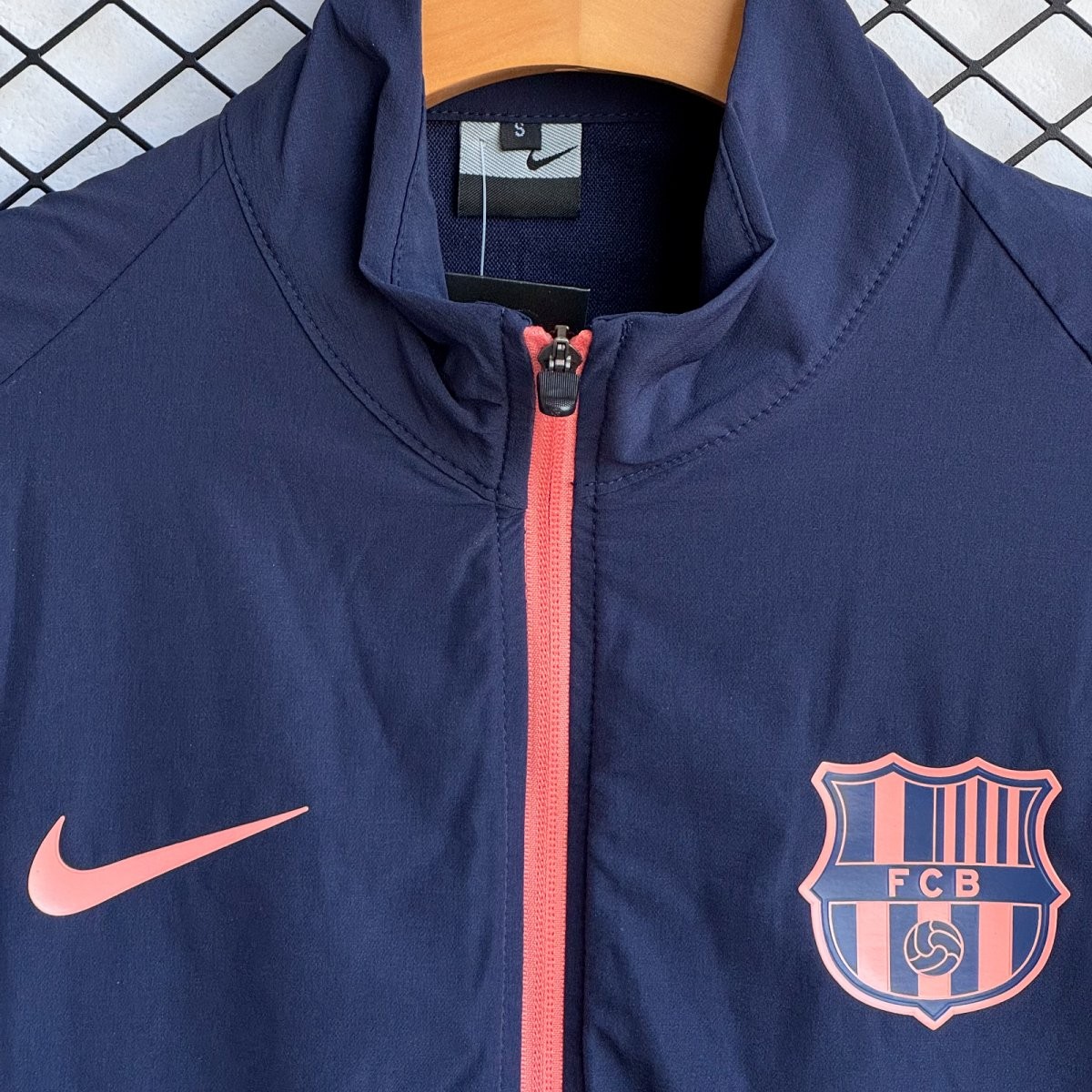 25/26 Barcelona Navy/Pink Full Zipper Windbreaker + Long Pants