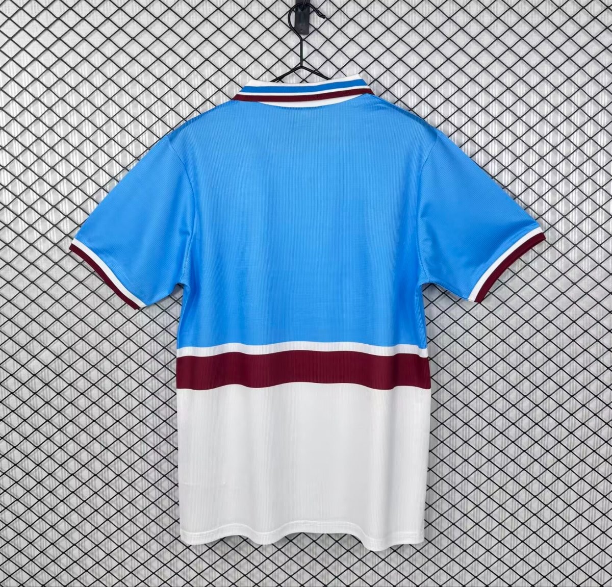 Retro 97/98 Aston Villa Away Jersey