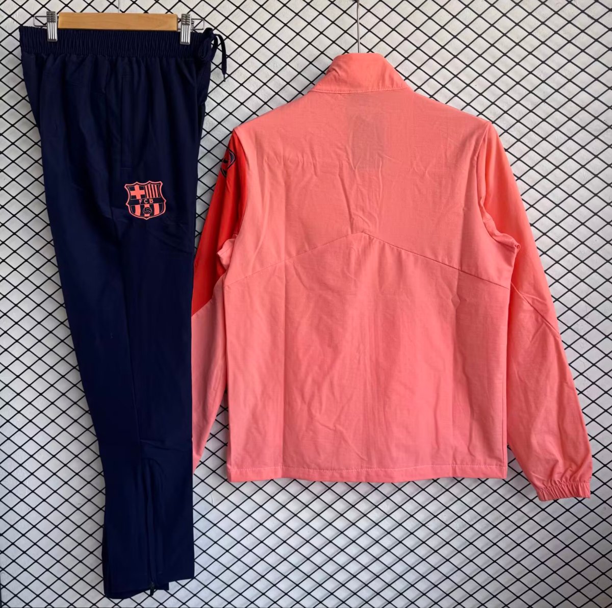 25/26 Barcelona Pink with Navy Full zipper Jacket Tracksuit+ long pants