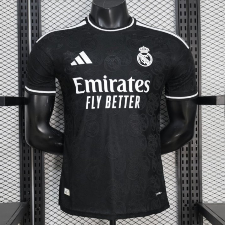 25/26 Player Version Real Madrid Black with Subtle Crest Pattern Jersey